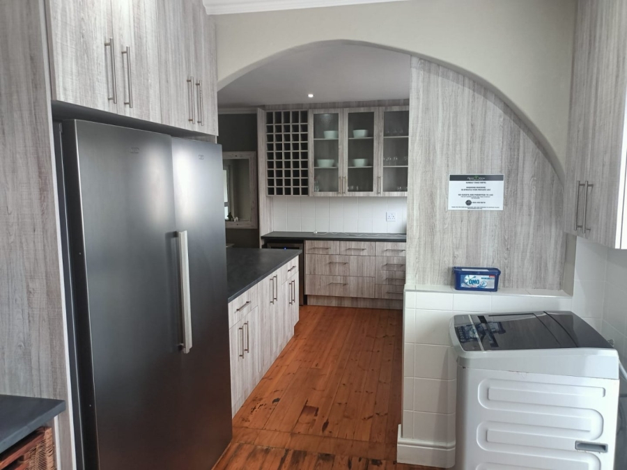 9 Bedroom Property for Sale in Greenfields Eastern Cape